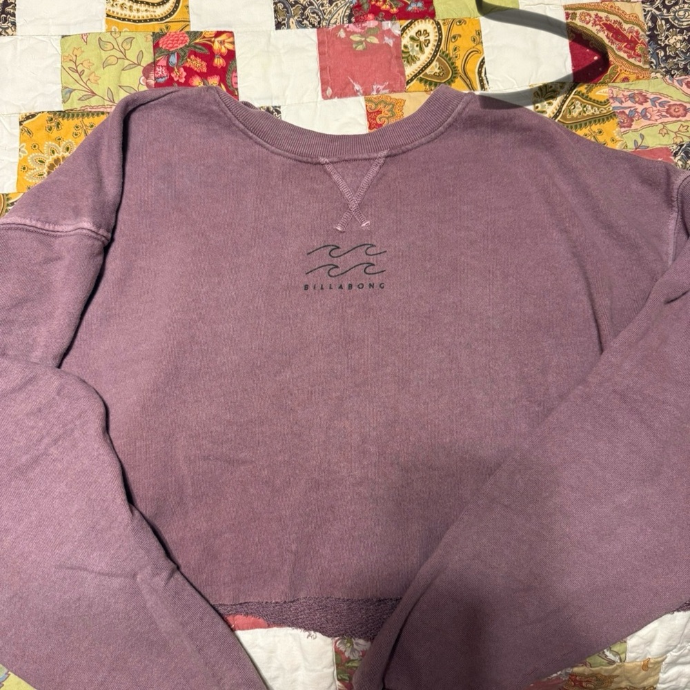 Billabong Mauve/Purple Pullover Crewneck Sweatshirt